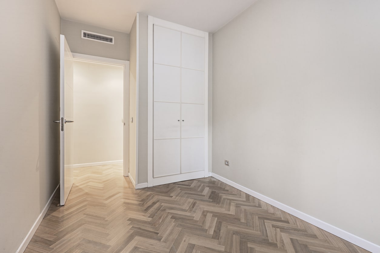 Room ducted aircon